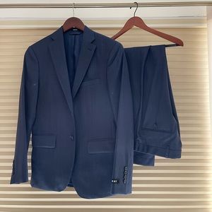 DKNY Mens Suite
